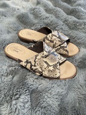 Clarks Snake-Print Crossband Slide Sandals in Beige and Black